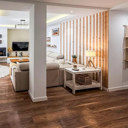 2 Bedroom In *